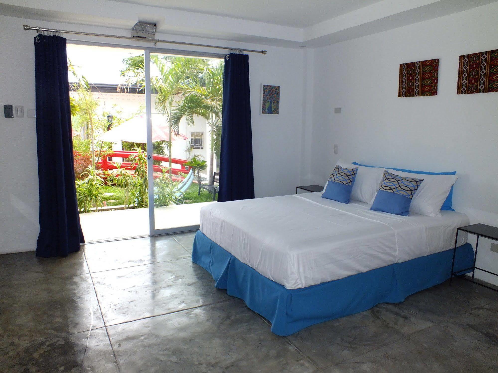 Paboreal Boutique Hotel Puerto Princesa Luaran gambar