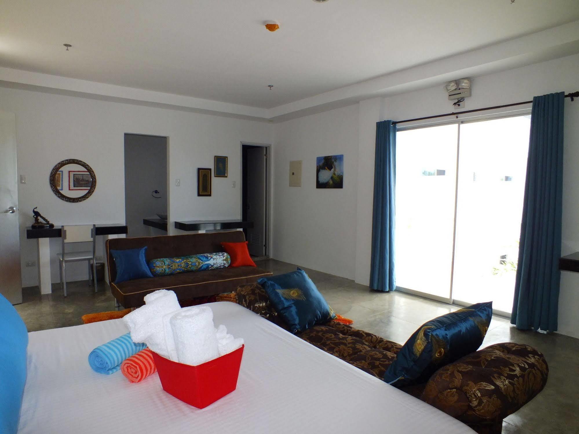 Paboreal Boutique Hotel Puerto Princesa Luaran gambar