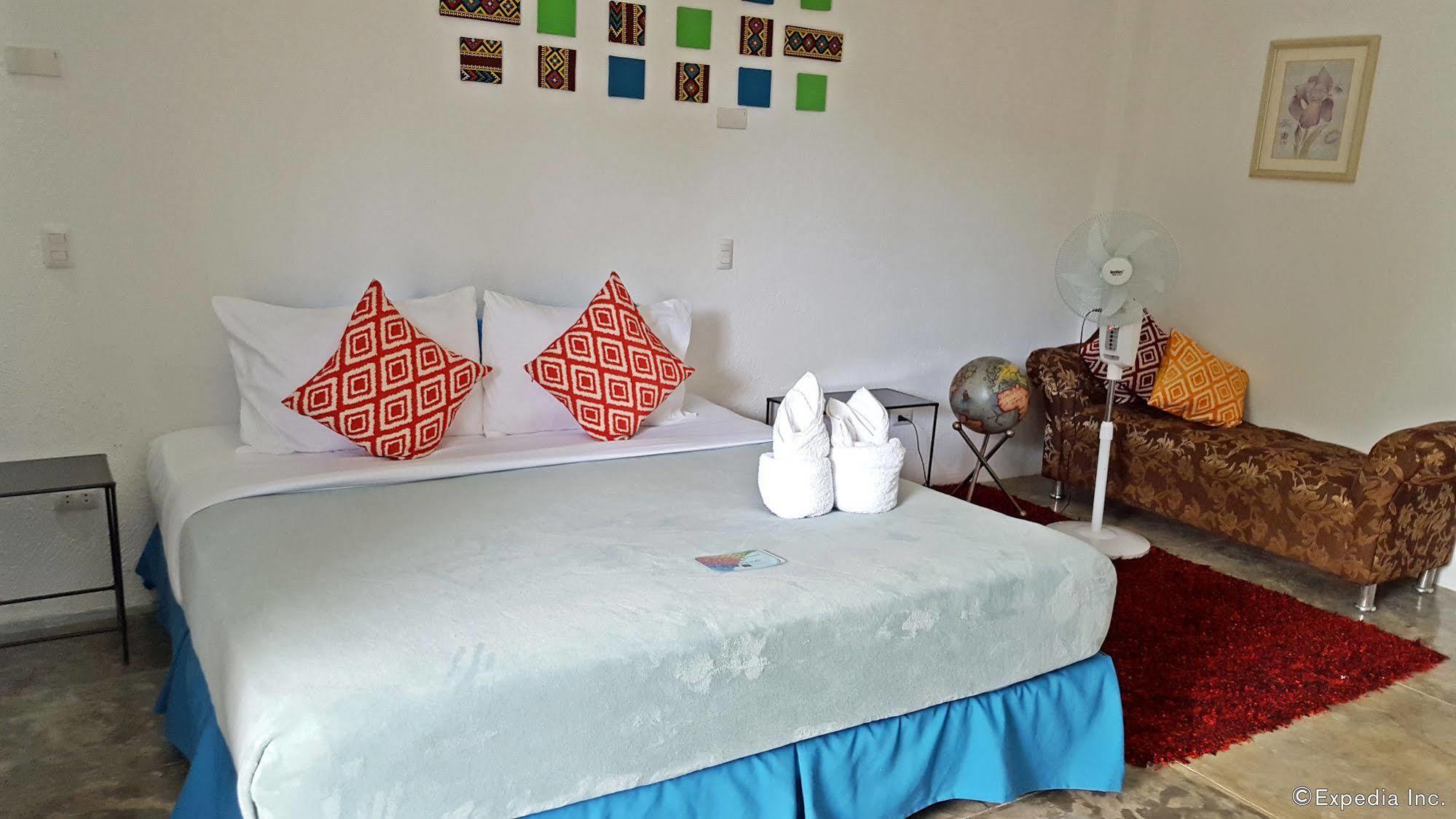 Paboreal Boutique Hotel Puerto Princesa Luaran gambar