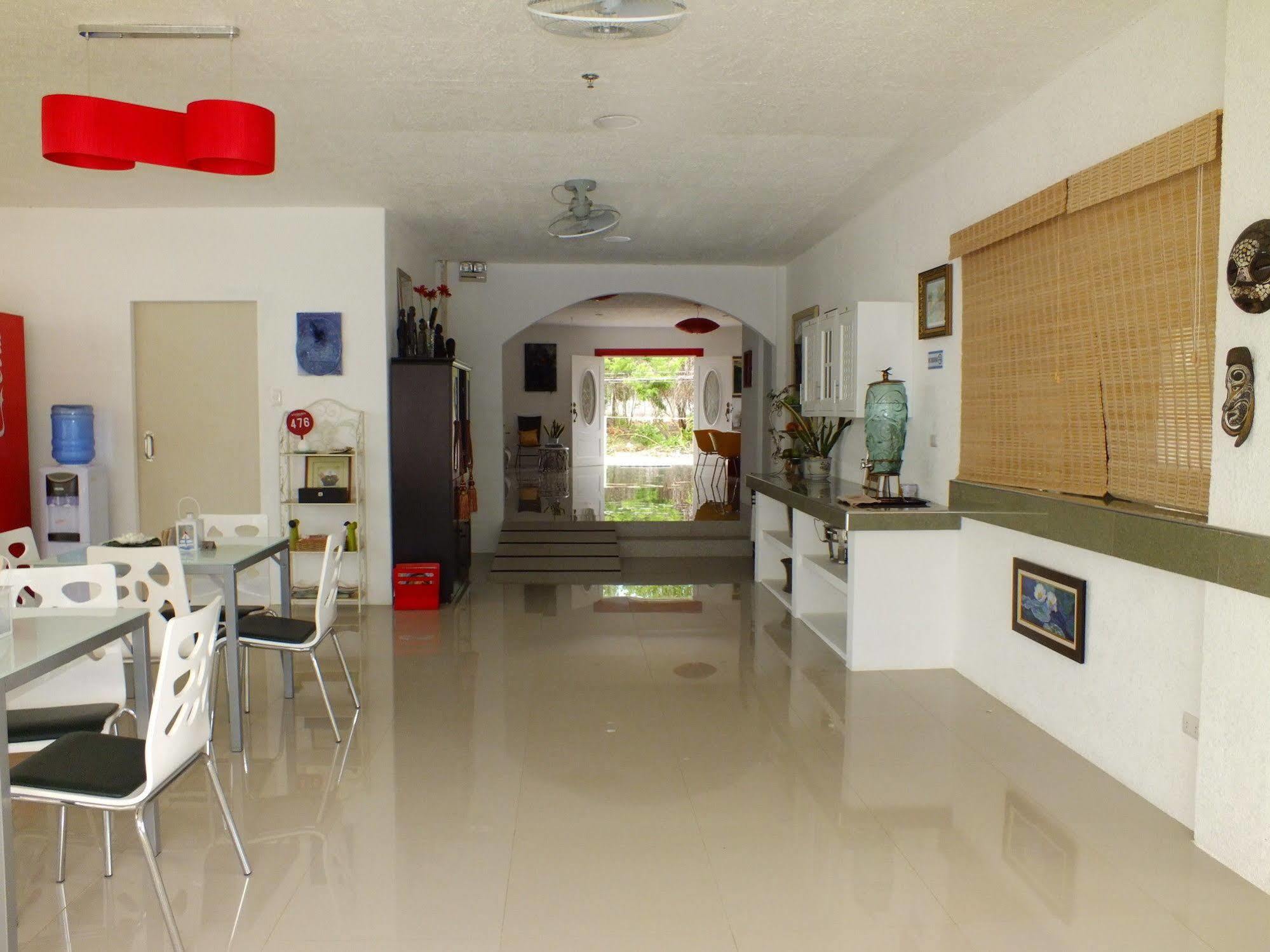 Paboreal Boutique Hotel Puerto Princesa Luaran gambar